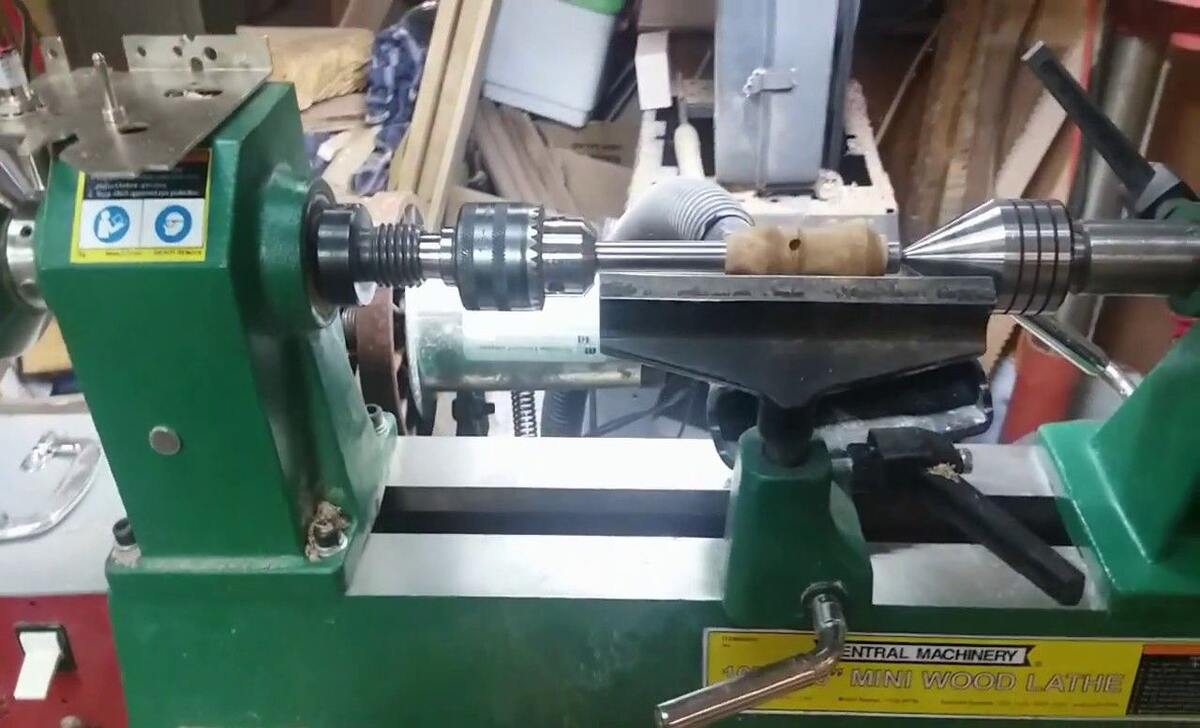 Grizzly Industrial T25920 Mini Wood Lathe