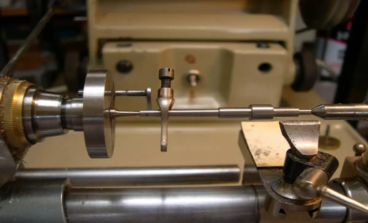 How To Set Up A Lathe Dog