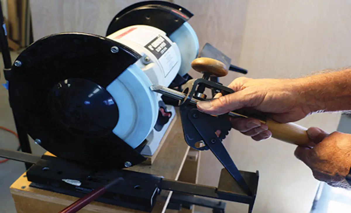 Overview Of The 5 Best Wood Lathe Tool Sharpening Systems