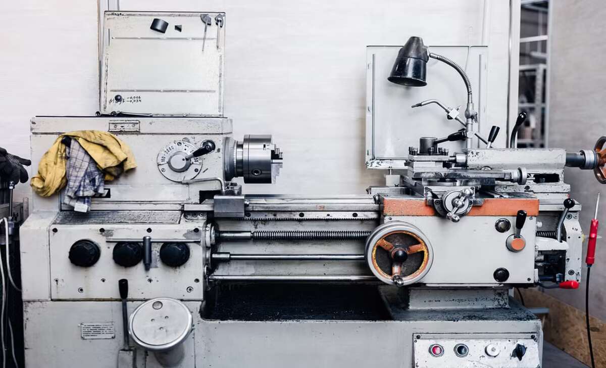 Present-Day Applications Of Metal Lathes