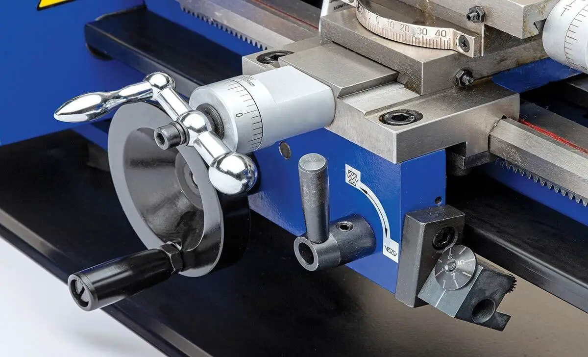 What Is A Mini Metal Lathe 10 Key Features